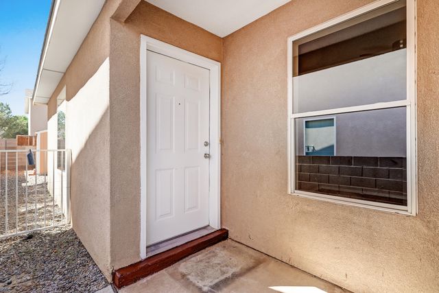 3774 Cattle Drive NE, Rio Rancho, NM 87144
