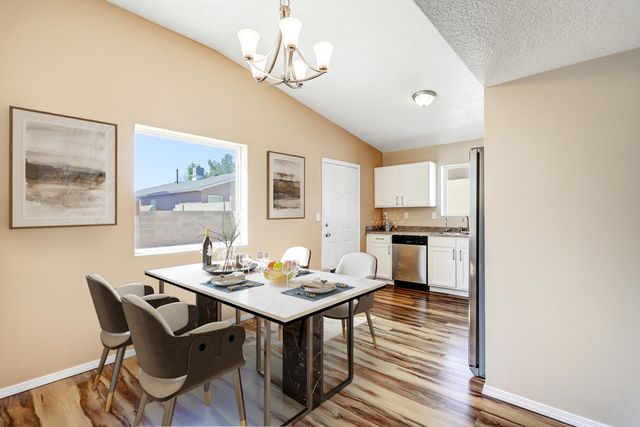 3774 Cattle Drive NE, Rio Rancho, NM 87144
