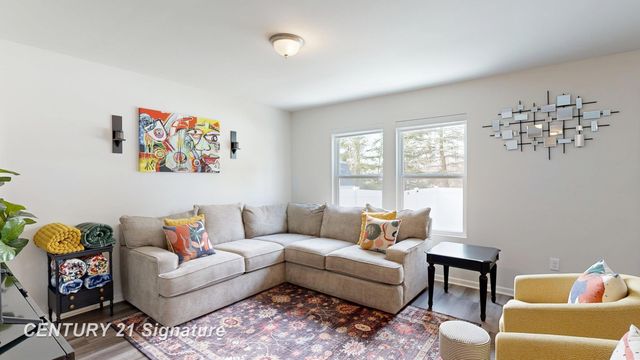 2294 Legacy Drive, Burton, MI 48519