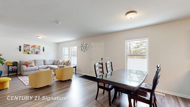 2294 Legacy Drive, Burton, MI 48519