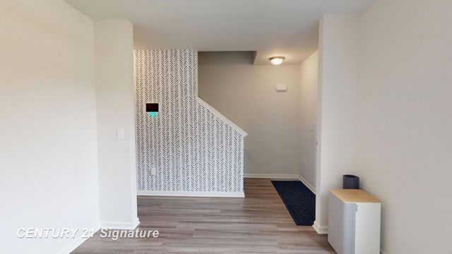 2294 Legacy Drive, Burton, MI 48519