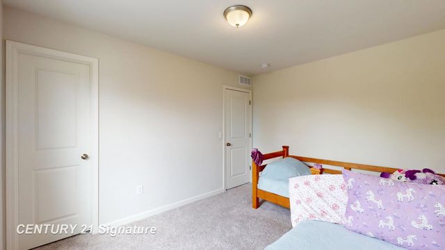 2294 Legacy Drive, Burton, MI 48519