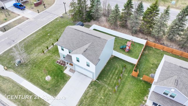 2294 Legacy Drive, Burton, MI 48519