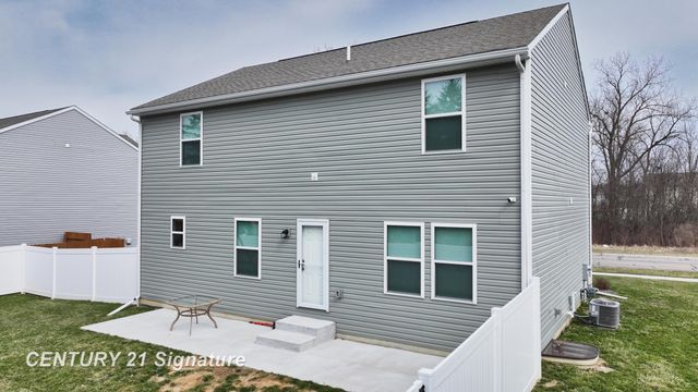 2294 Legacy Drive, Burton, MI 48519