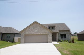 1804 N Oak Street, Brookland, AR 72417