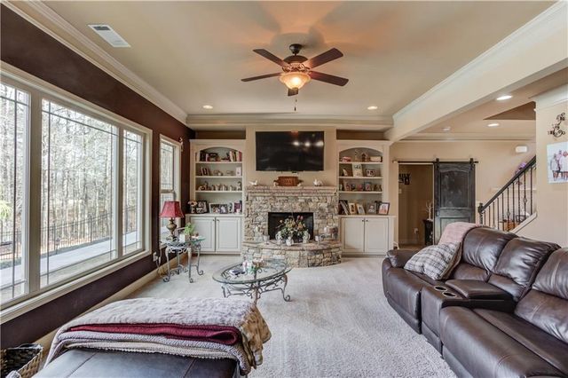 245 Lakeshore Drive, Jefferson, GA 30549