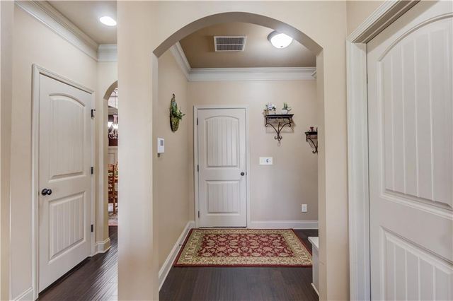 245 Lakeshore Drive, Jefferson, GA 30549