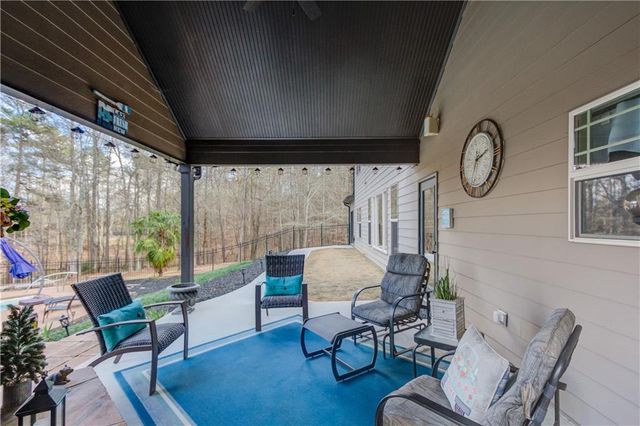 245 Lakeshore Drive, Jefferson, GA 30549