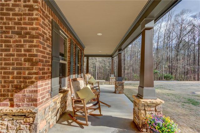 245 Lakeshore Drive, Jefferson, GA 30549