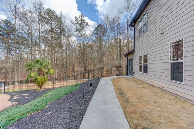 245 Lakeshore Drive, Jefferson, GA 30549