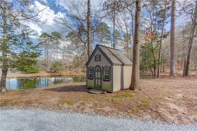 245 Lakeshore Drive, Jefferson, GA 30549