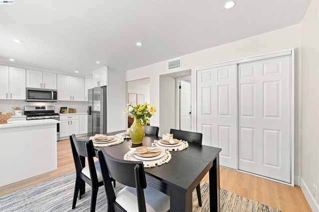 4270 Solar Cir, Union City, CA 94587