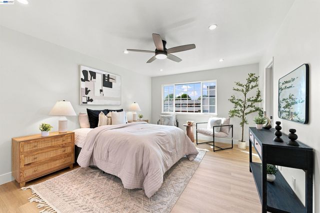 4270 Solar Cir, Union City, CA 94587