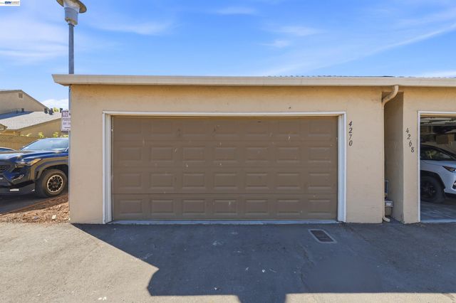 4270 Solar Cir, Union City, CA 94587
