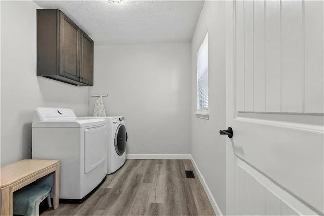 13388 S 1588 Road, Nevada, MO 64772