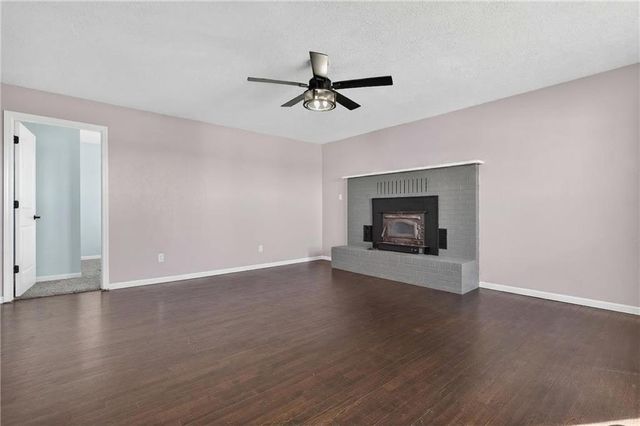 13388 S 1588 Road, Nevada, MO 64772