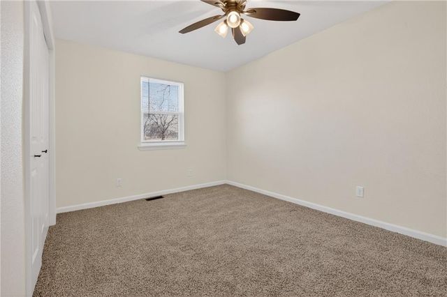 13388 S 1588 Road, Nevada, MO 64772