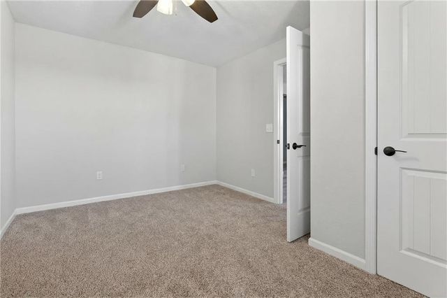 13388 S 1588 Road, Nevada, MO 64772