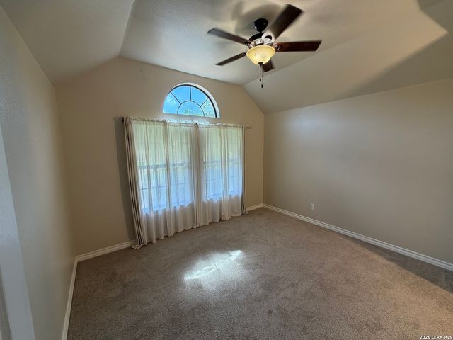 1202 Hymeadow, San Antonio, TX 78258