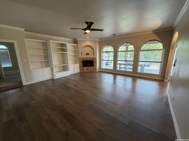 1202 Hymeadow, San Antonio, TX 78258