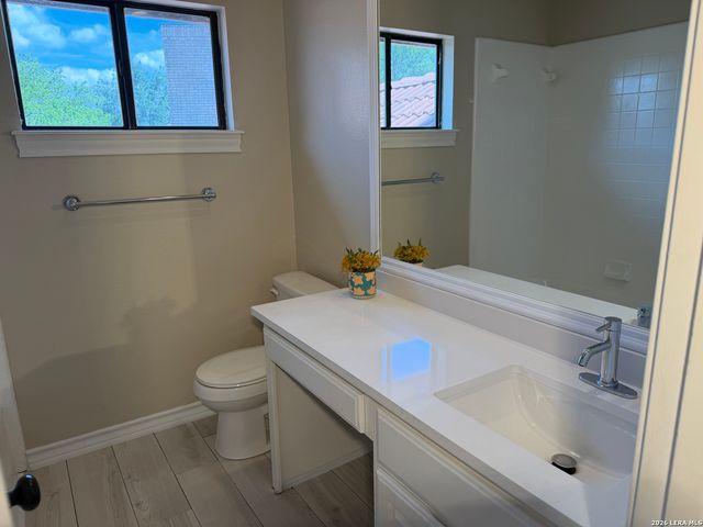 1202 Hymeadow, San Antonio, TX 78258