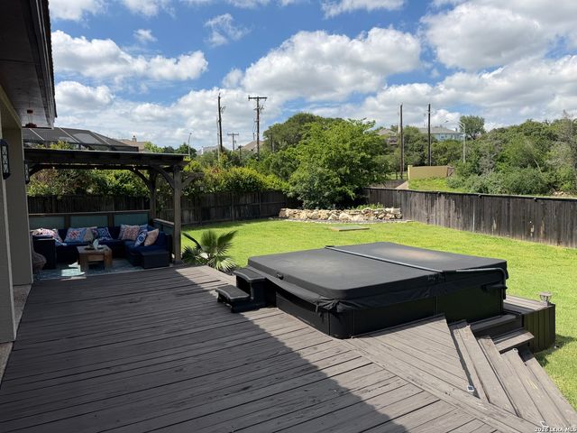 1202 Hymeadow, San Antonio, TX 78258