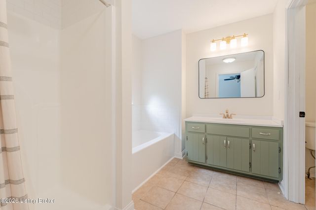 402 Acorn Ct, Elizabethtown, KY 42701