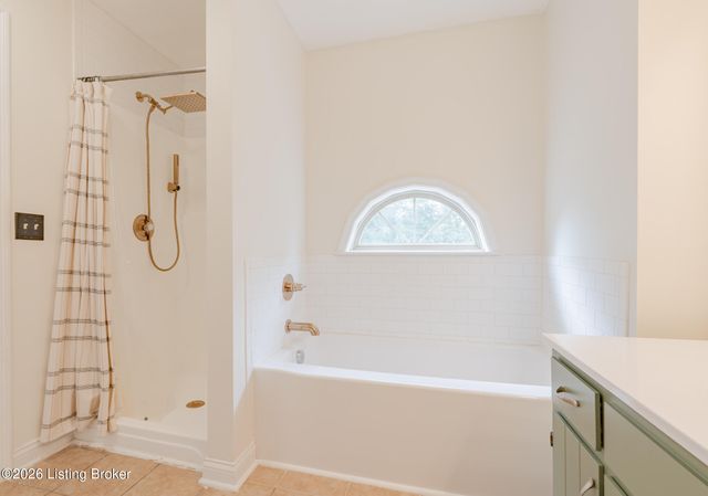 402 Acorn Ct, Elizabethtown, KY 42701