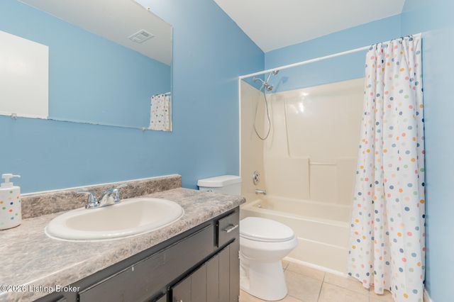 402 Acorn Ct, Elizabethtown, KY 42701