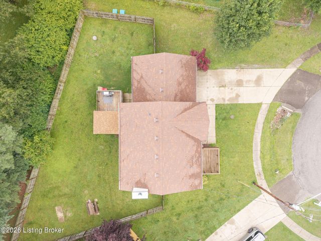 402 Acorn Ct, Elizabethtown, KY 42701