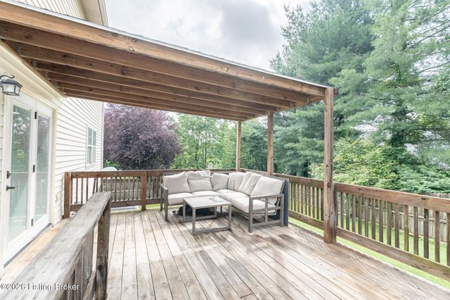 402 Acorn Ct, Elizabethtown, KY 42701