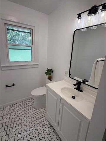 7600 E 130th Court, Grandview, MO 64030