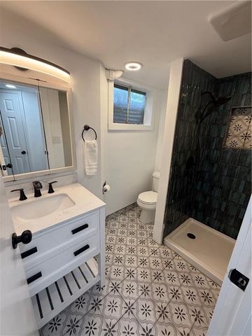 7600 E 130th Court, Grandview, MO 64030