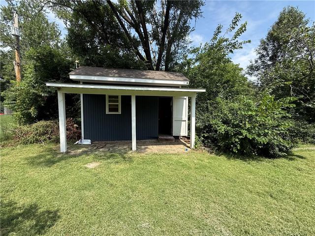 7600 E 130th Court, Grandview, MO 64030