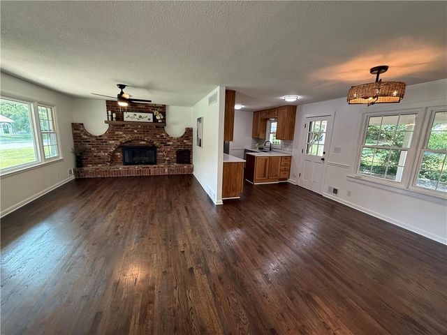 7600 E 130th Court, Grandview, MO 64030