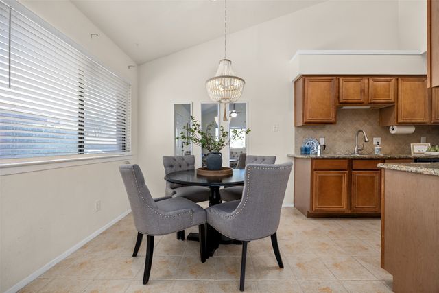 5742 Cedar Creek Drive, Benbrook, TX 76109