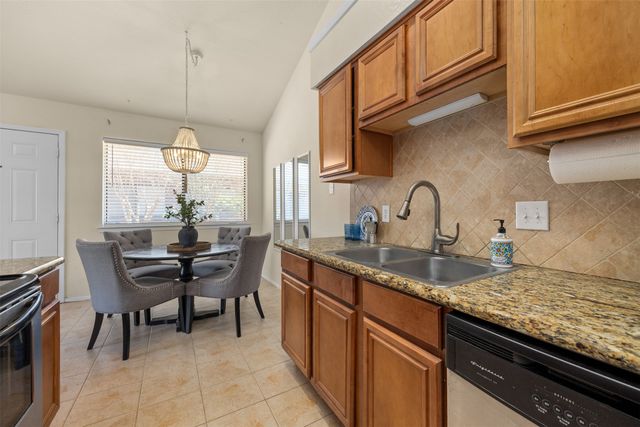 5742 Cedar Creek Drive, Benbrook, TX 76109