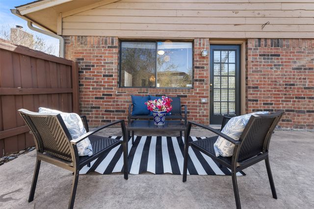 5742 Cedar Creek Drive, Benbrook, TX 76109