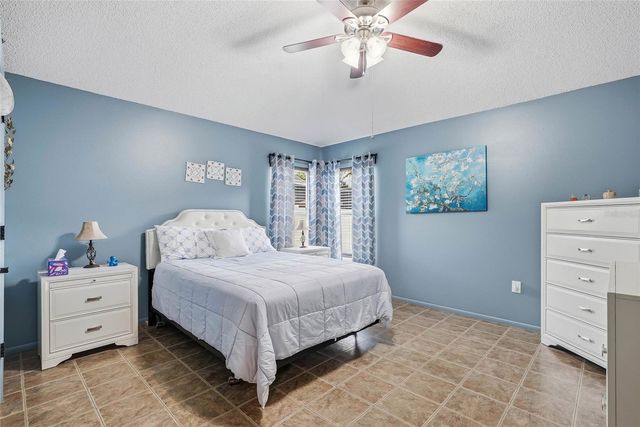 11026 STREAMSIDE DRIVE, Tampa, FL 33624