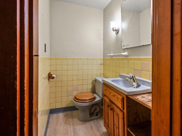 145 E Main St, Hopkinton, MA 01748