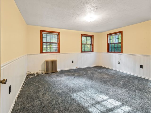 145 E Main St, Hopkinton, MA 01748