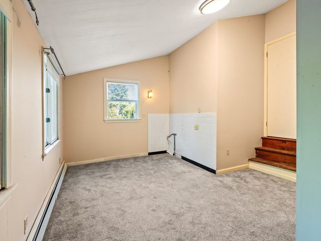 145 E Main St, Hopkinton, MA 01748