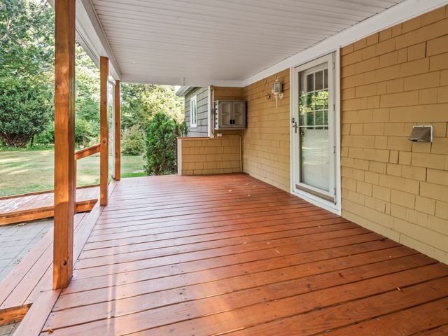 145 E Main St, Hopkinton, MA 01748