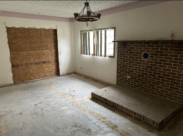 102 County Road 270, Niota, TN 37826