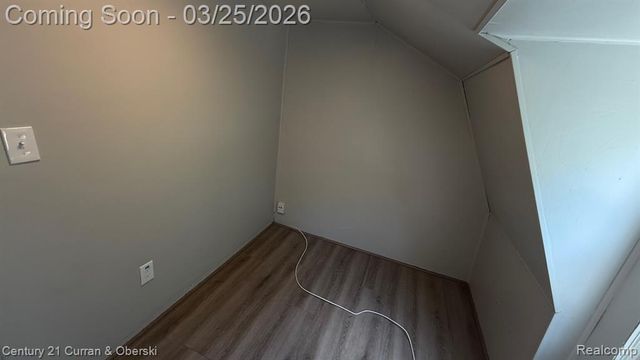 7555 Ziegler Street, Taylor, MI 48180