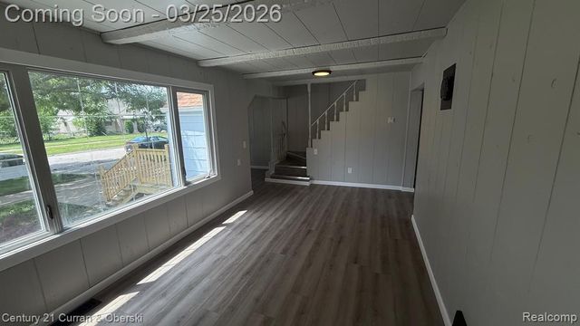 7555 Ziegler Street, Taylor, MI 48180