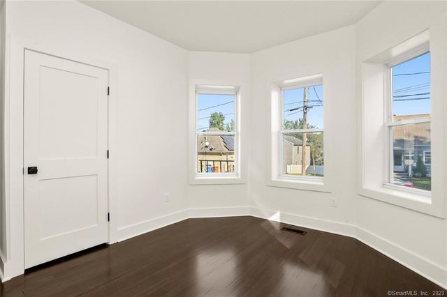 28 Congress Avenue C, Shelton, CT 06484