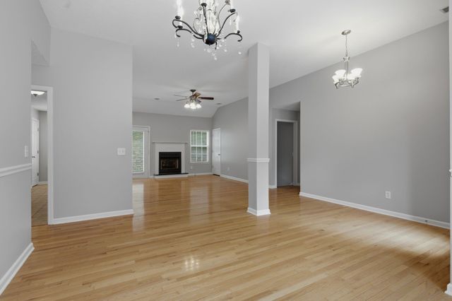 107 High Ridge Trl, Goodlettsville, TN 37072