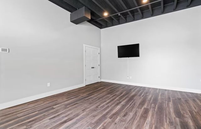 125 Prince St Ste 203, Gallatin, TN 37066