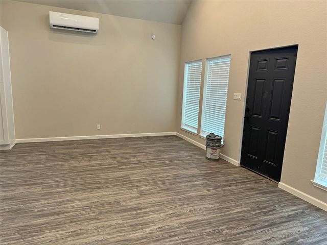 60 Acorn Lane Drive, Point Blank, TX 77364